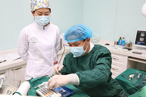 最新種牙技術詳解，步驟指南與操作要點