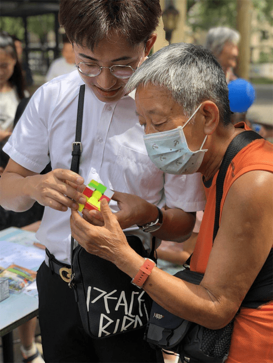 魔方社區(qū)最新動(dòng)態(tài)與全方位指南，玩轉(zhuǎn)魔方，技能提升——針對(duì)初學(xué)者與進(jìn)階用戶的建議