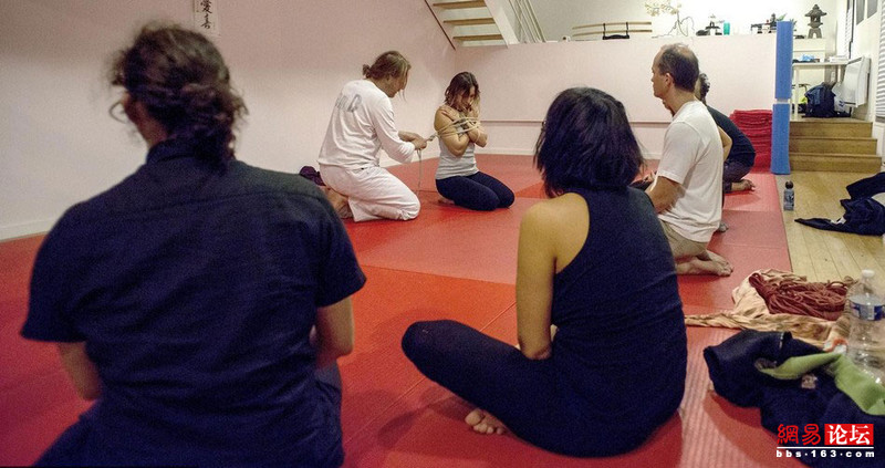 繩虐網(wǎng)網(wǎng)最新動態(tài)，變化中的學習之旅，自信與成就感的源泉