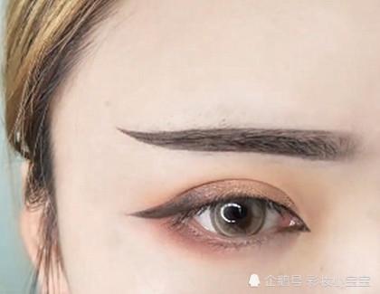 探索時尚秘境，2024年最新眉形潮流發(fā)布地與小巷深處的秘密