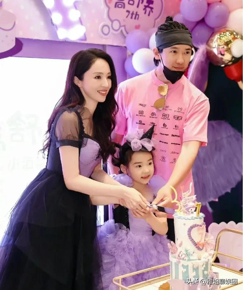 高云翔最新圖片，學習、變化與自信的舞臺風采展示