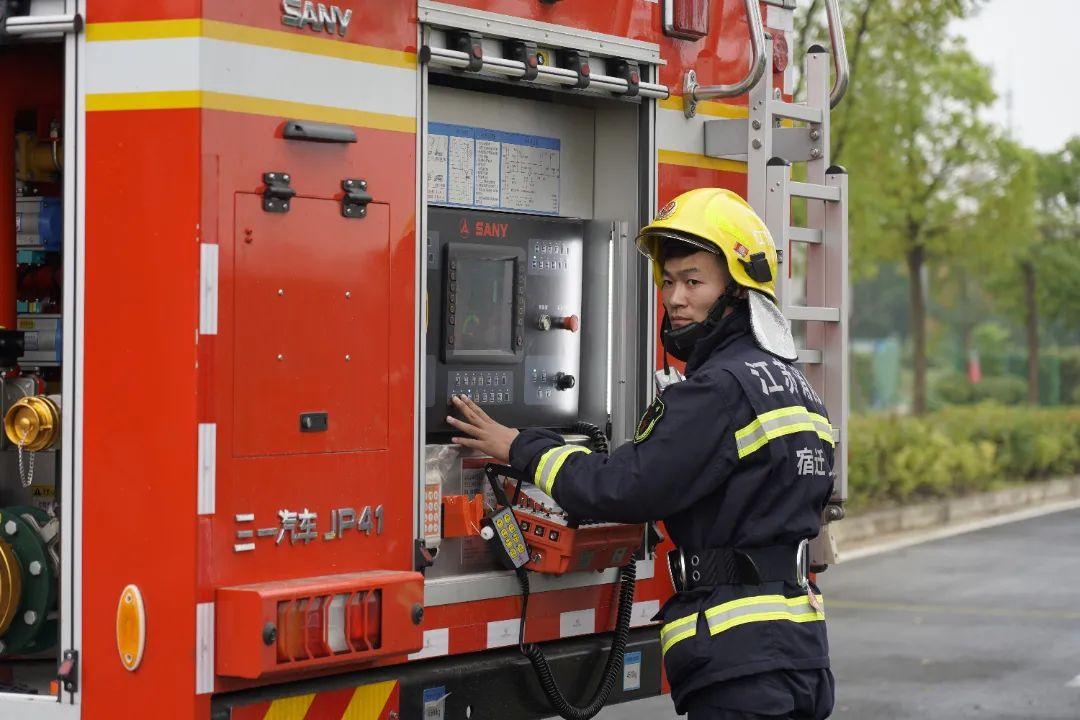 江蘇大火最新進展，持續(xù)關(guān)注火勢情況及救援動態(tài)