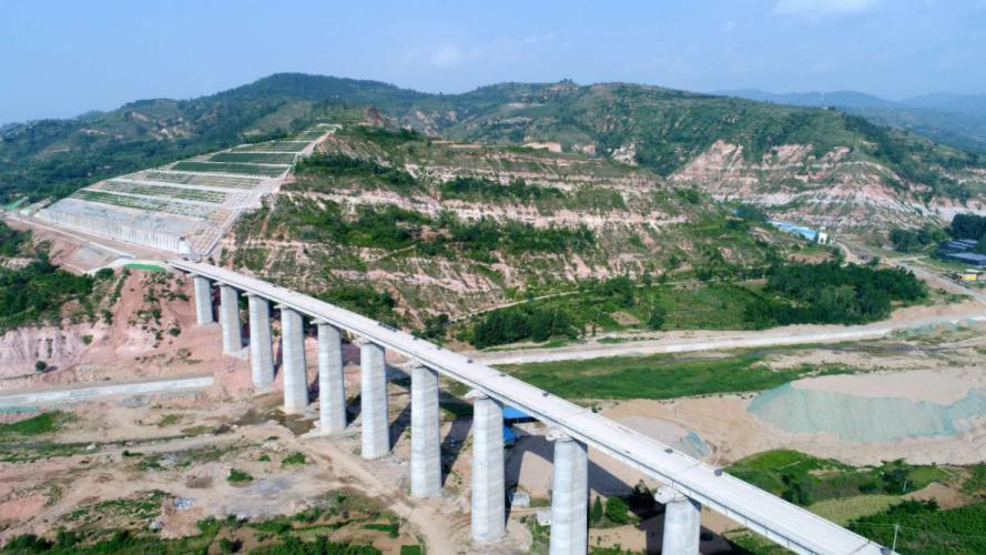 中國(guó)最新超級(jí)工程視頻，展現(xiàn)的力量與深遠(yuǎn)影響