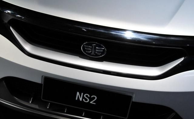 夏利NS2最新動態(tài)揭秘，小巷中的隱藏瑰寶