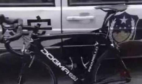 寶馬撞自行車最新消息，巷弄深處的獨(dú)特風(fēng)情揭秘