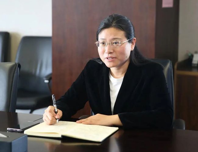 中石油方朝亮，石油傳奇的日常與最新動(dòng)態(tài)