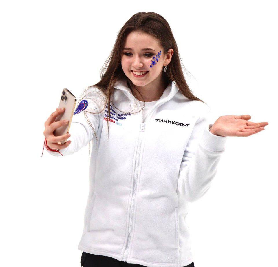 K最新主播帶你領(lǐng)略科技魅力，全新高科技產(chǎn)品震撼亮相！