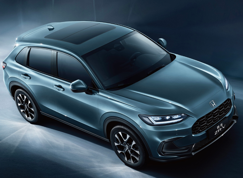 最新爆款車，一段溫馨有趣的旅程探索