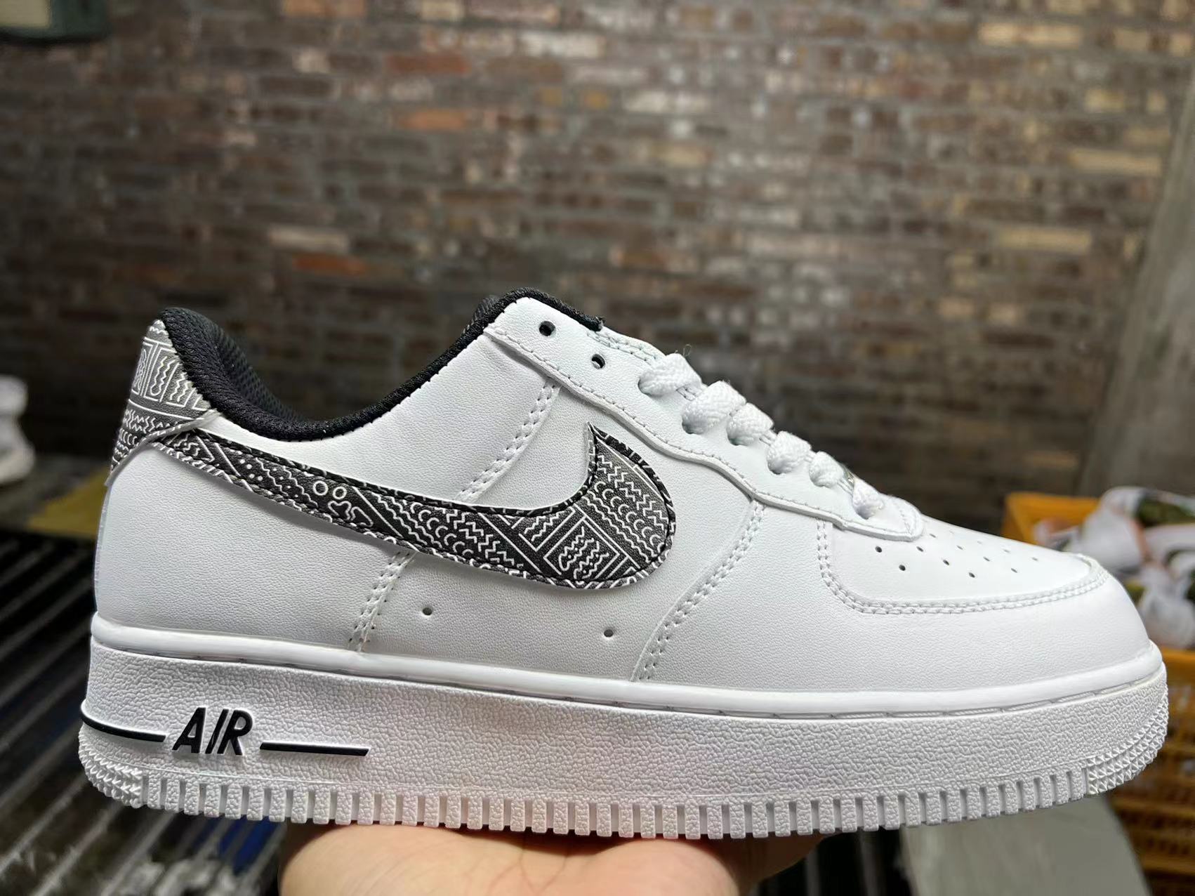 AF最新款時尚巔峰首發(fā)，引領(lǐng)潮流的巔峰之作！