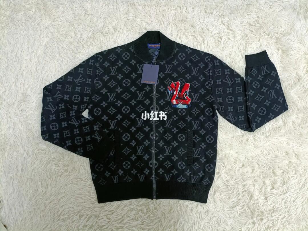 LV最新開(kāi)衫，時(shí)尚、自我成長(zhǎng)的無(wú)縫融合