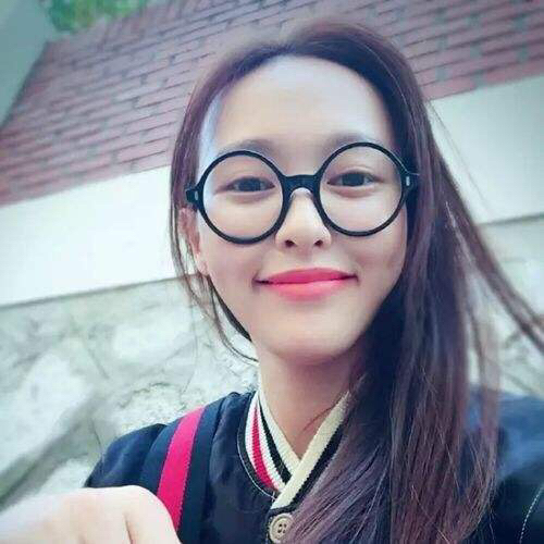 演員近視的日常趣事，鏡頭背后的視界挑戰(zhàn)