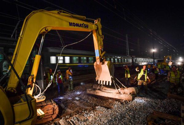深廣鐵路股票行情，一路前行，開啟夢(mèng)想之旅