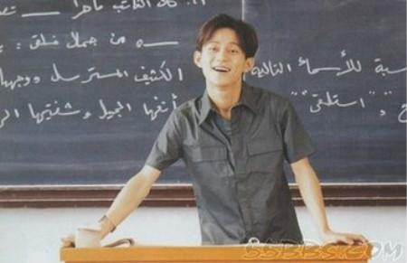 ??明星教師風(fēng)采展示，專業(yè)教育者的卓越之路??