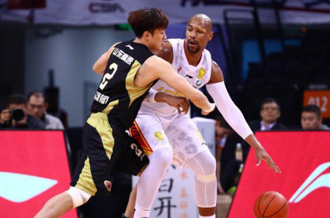 遼寧與山東激烈對(duì)決，比賽前瞻與關(guān)鍵看點(diǎn)分析