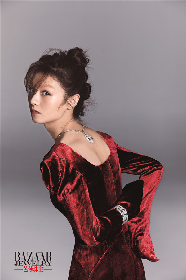 演員春夏照片，光影藝術(shù)中的璀璨人生