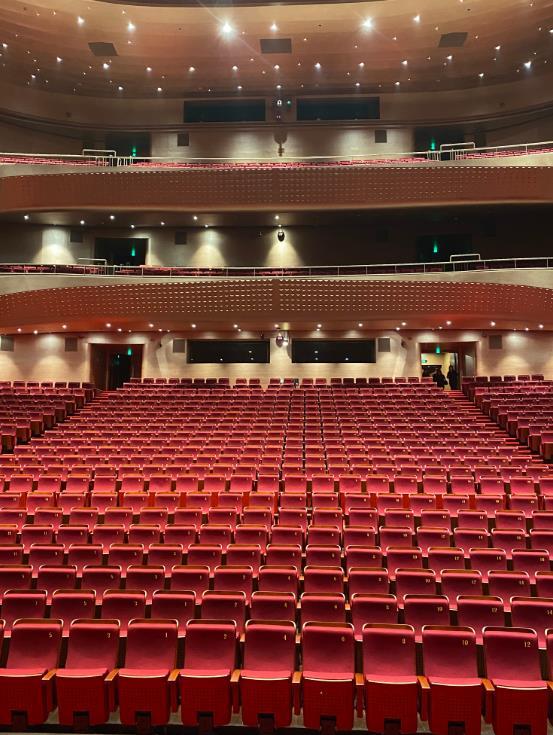 11月21日出生明星的寧靜之旅，與大自然美景的邂逅和內(nèi)心的尋找