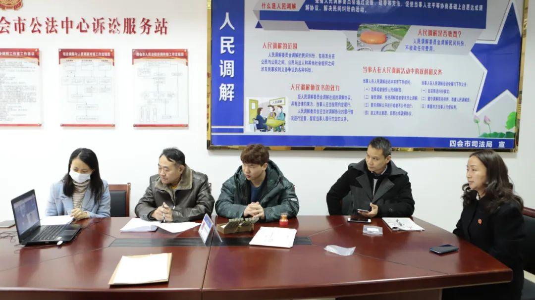 美美金融資訊，深度解析金融資訊的利弊與影響