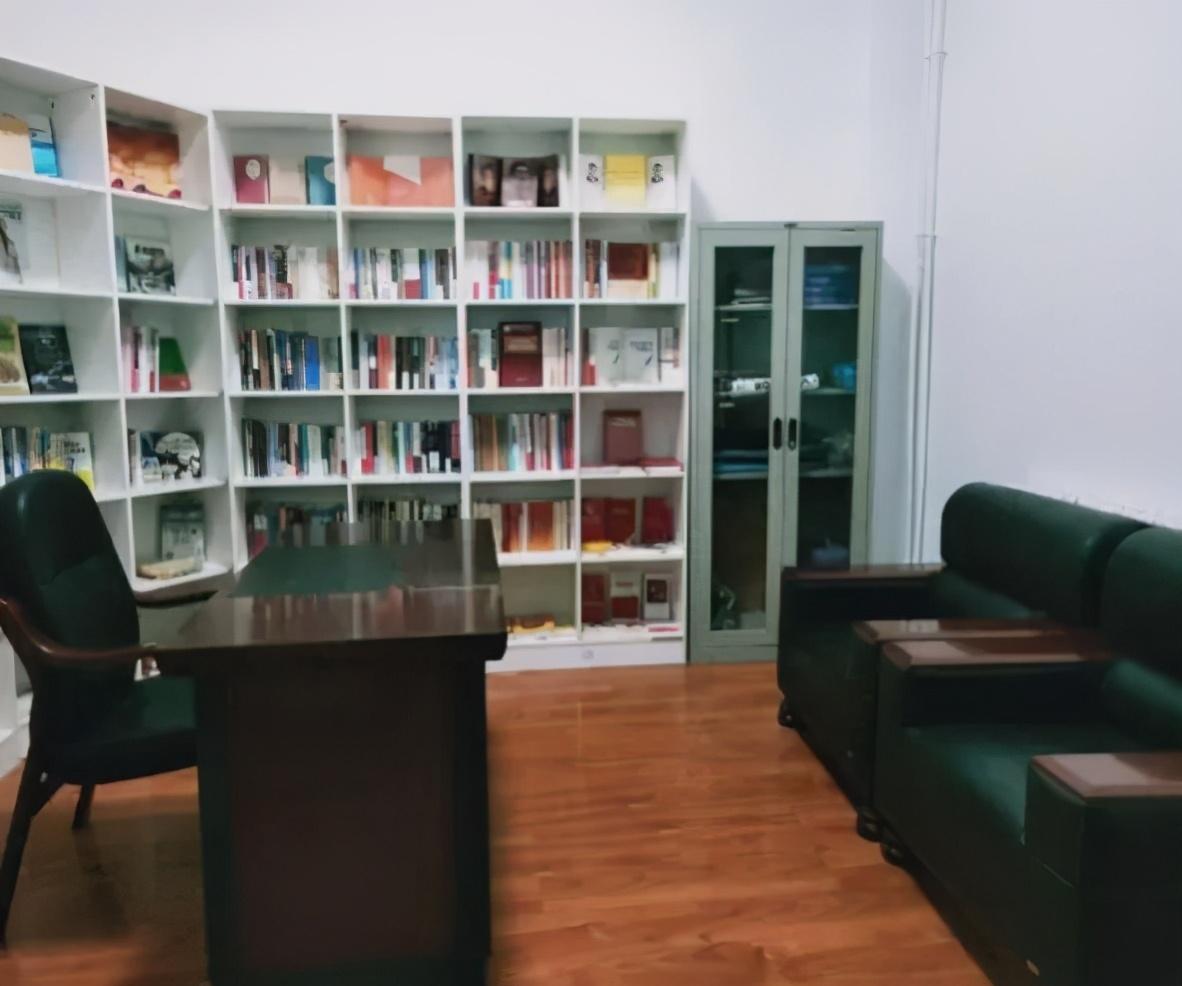 時代進步與農業(yè)創(chuàng)新，2016年新款花椒收割機亮相