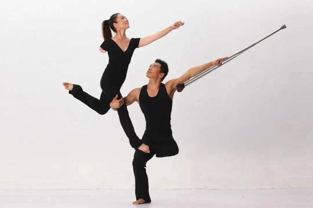 浪漫星舞團最新版下載，躍動音符，青春舞動之夢