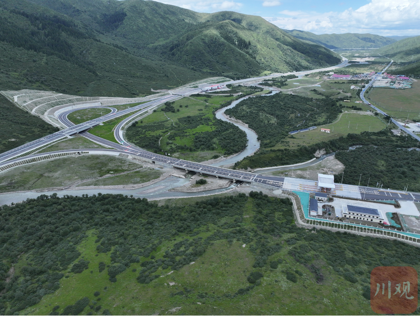川藏高速最新進展，一路向前，成就夢想的賽道之路