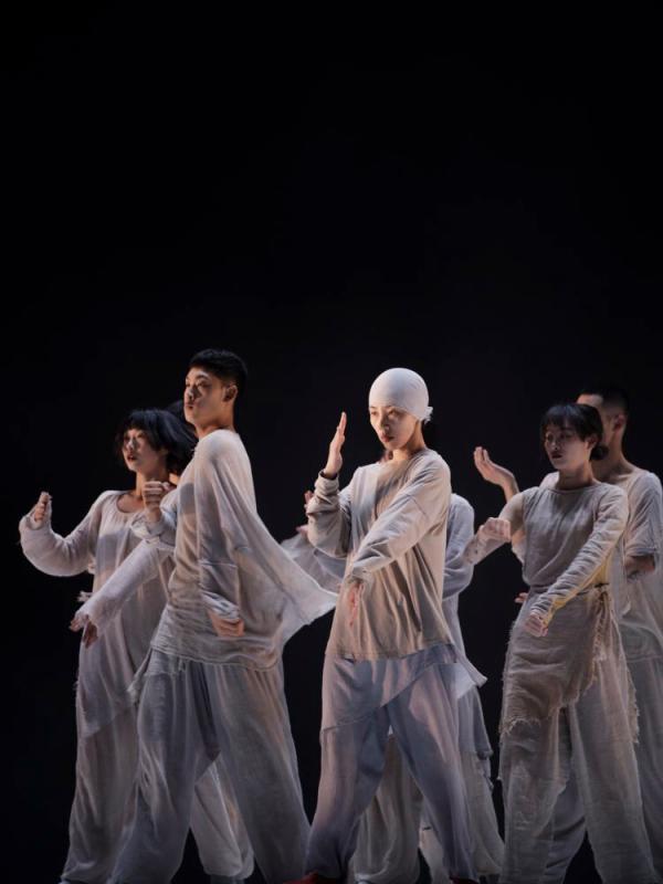 外國女明星名字大全，自然美景鼓舞之旅的明星閃耀之路