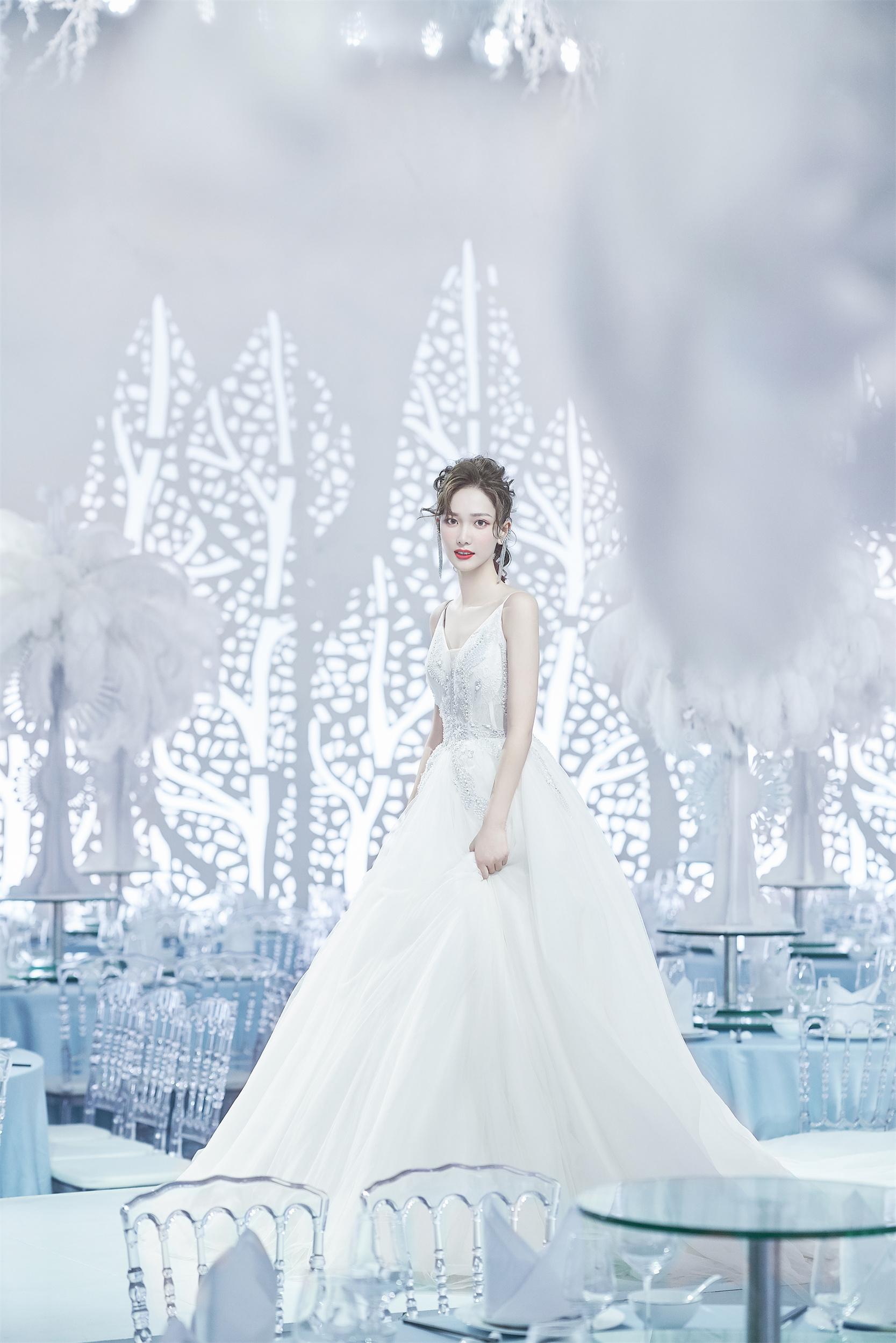 婚慶主持人最新祝福語與探索自然美景之旅，尋找內(nèi)心的平和寧靜