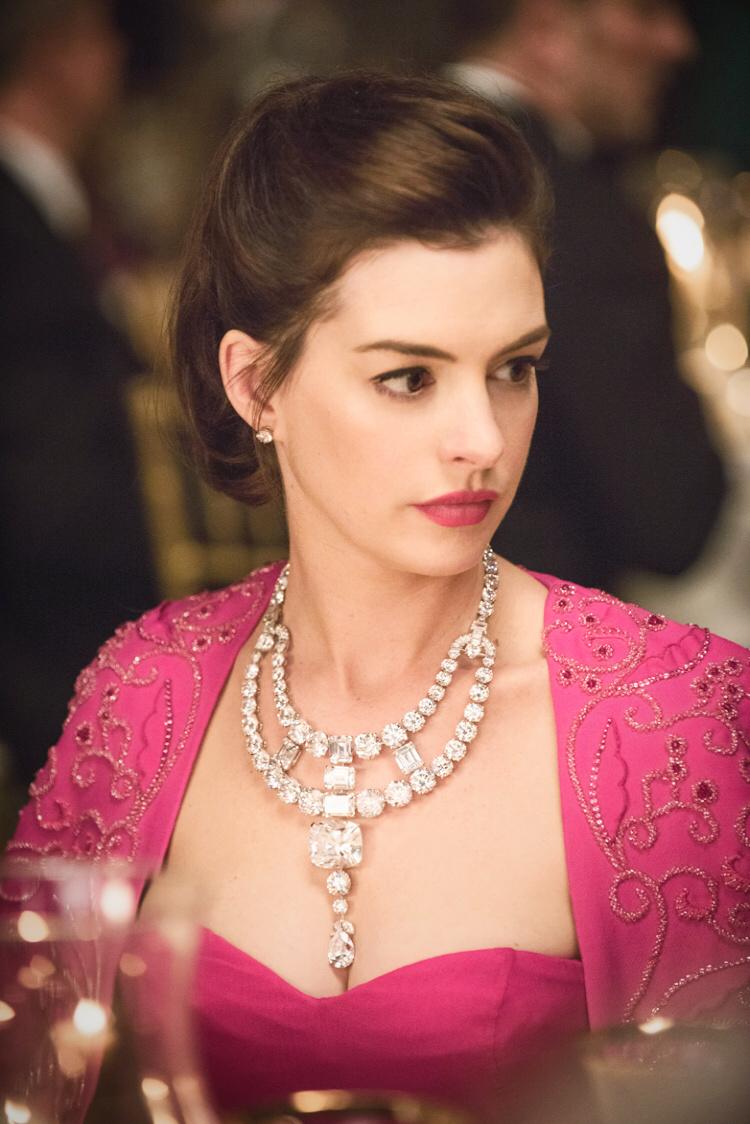 美國著名女演員傾力代言的高科技產(chǎn)品，未來生活新篇章開啟！