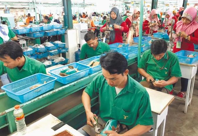 九興鞋業(yè)最新職位招聘，日常趣事與職業(yè)發(fā)展的交匯點(diǎn)