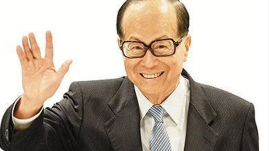 李嘉誠最新動態(tài)，商業(yè)巨頭步伐不停歇