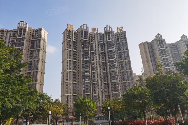 南沙保利城房價動態(tài)，時代印記下的走勢與最新報價