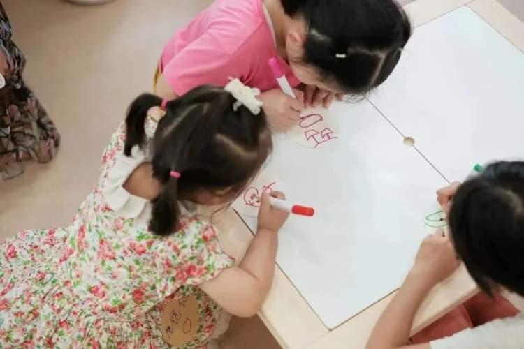 娃娃屋游戲完整版最新探索，小巷隱藏寶藏與未知游戲樂園的冒險之旅