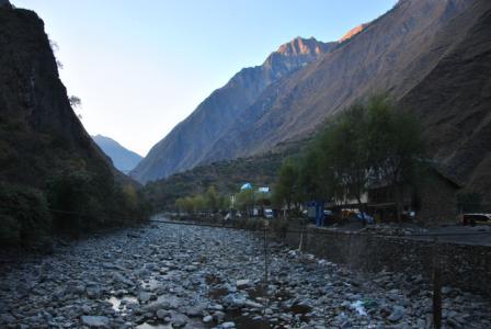 冕寧到九龍最新路況實時更新及分析