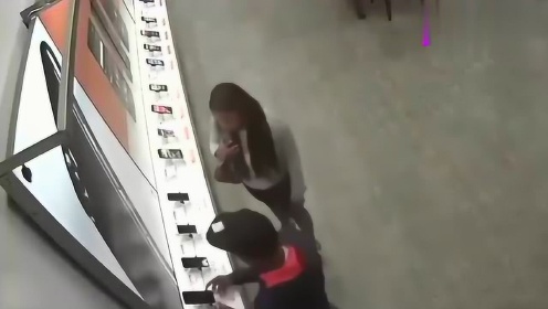 高科技產(chǎn)品的革新之旅，體驗(yàn)未來科技生活的狠偷偷最新之旅