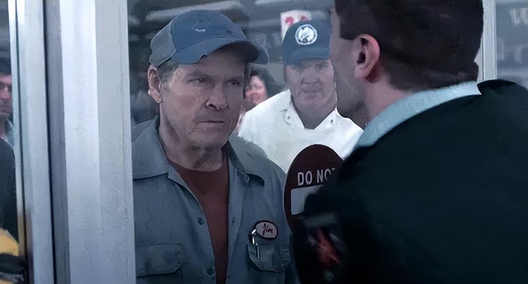 迷霧世界最新探索，自信閃耀，揭開未知面紗