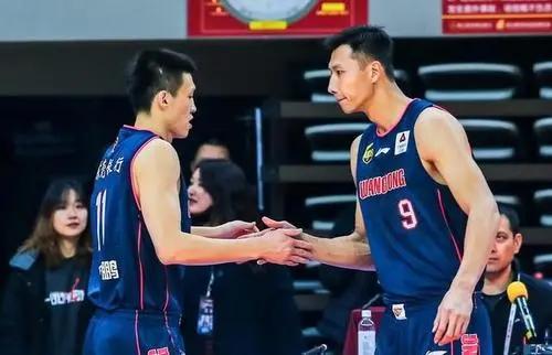 黑白直播APP最新版下載，體驗實時互動的新時代娛樂直播