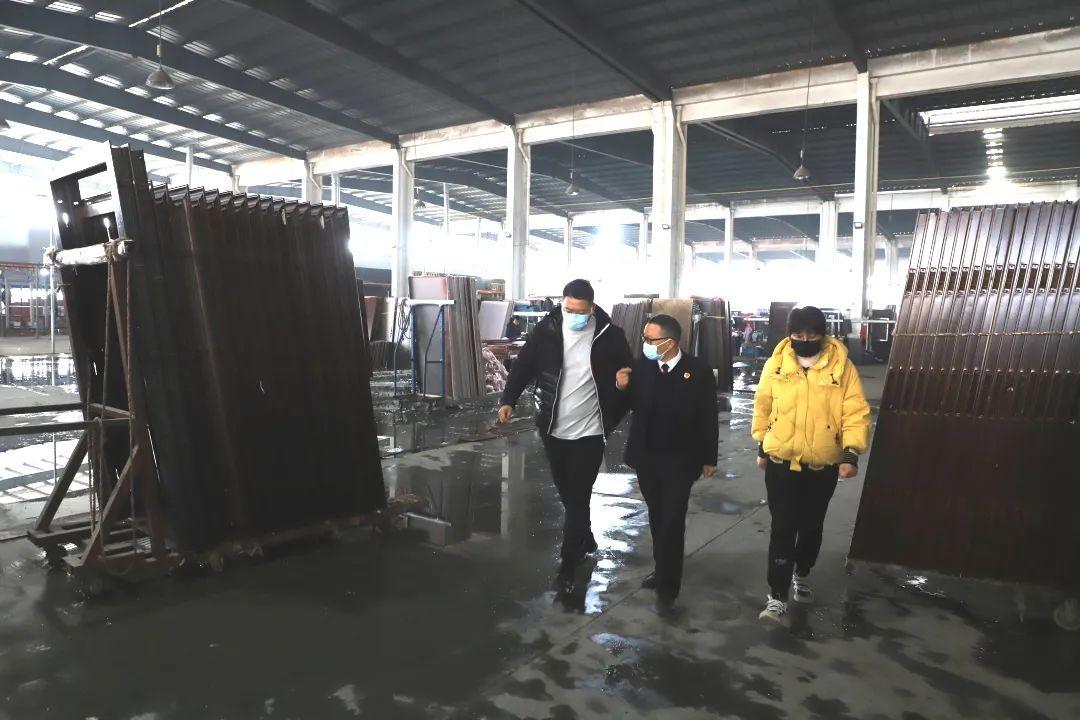 浙江眾成最新消息，夏日奇遇展現(xiàn)溫馨時刻