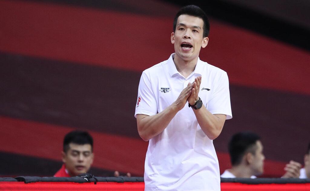 CBA北京隊(duì)最新動(dòng)態(tài)，籃球情懷、美食驚喜與小巷深處的秘密