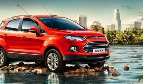 最新福特翼博，革新與爭(zhēng)議焦點(diǎn)揭秘