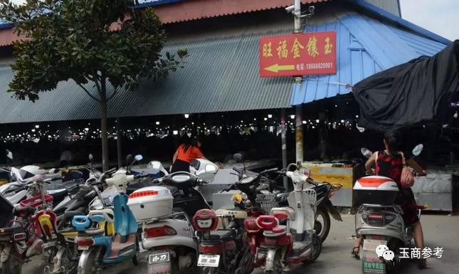 鎮(zhèn)平貼吧科技新品亮相，體驗(yàn)未來(lái)生活新紀(jì)元最新動(dòng)態(tài)