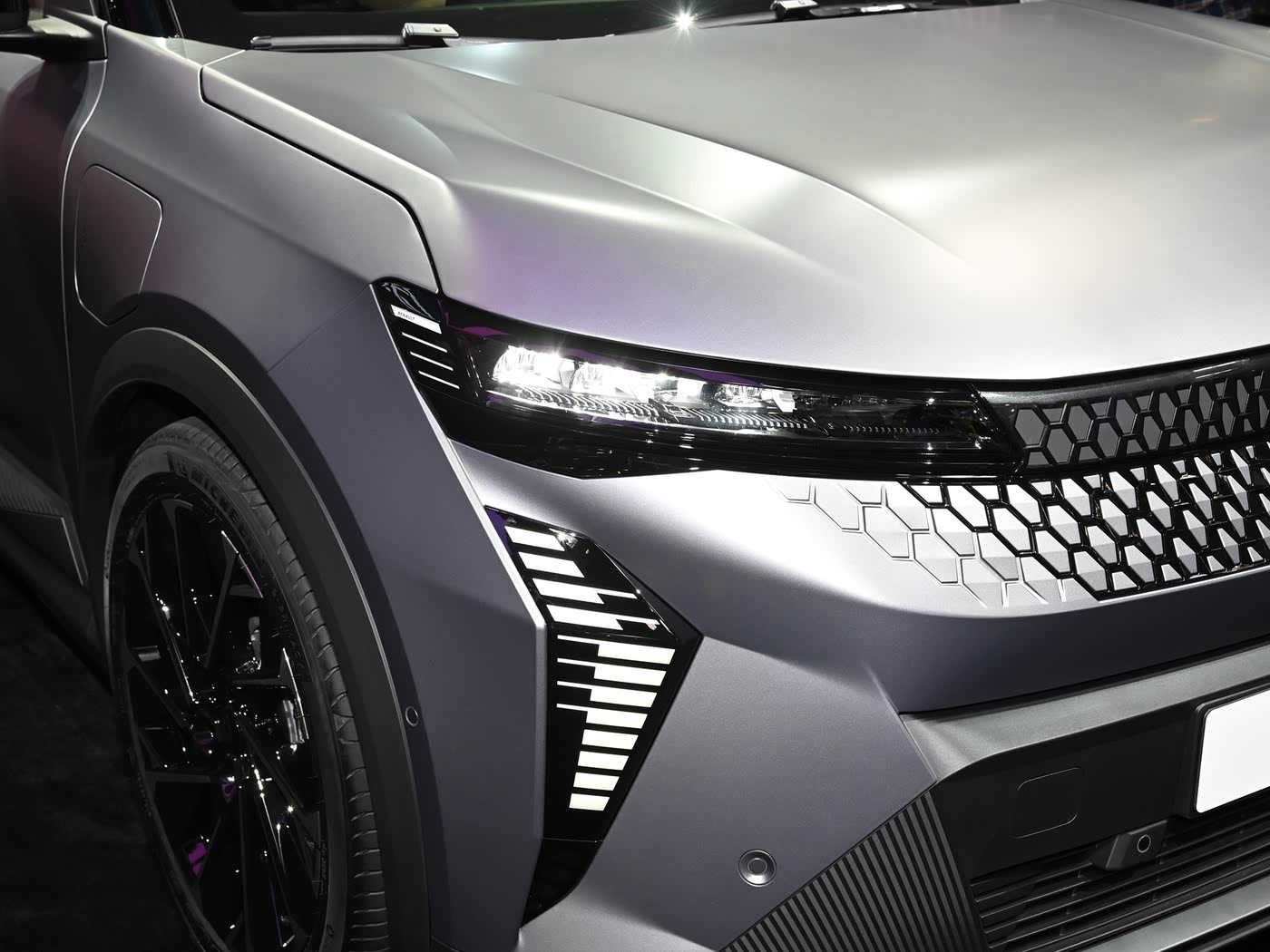 最新汽車報(bào)價(jià)2024，購車指南與趨勢分析及市場預(yù)測