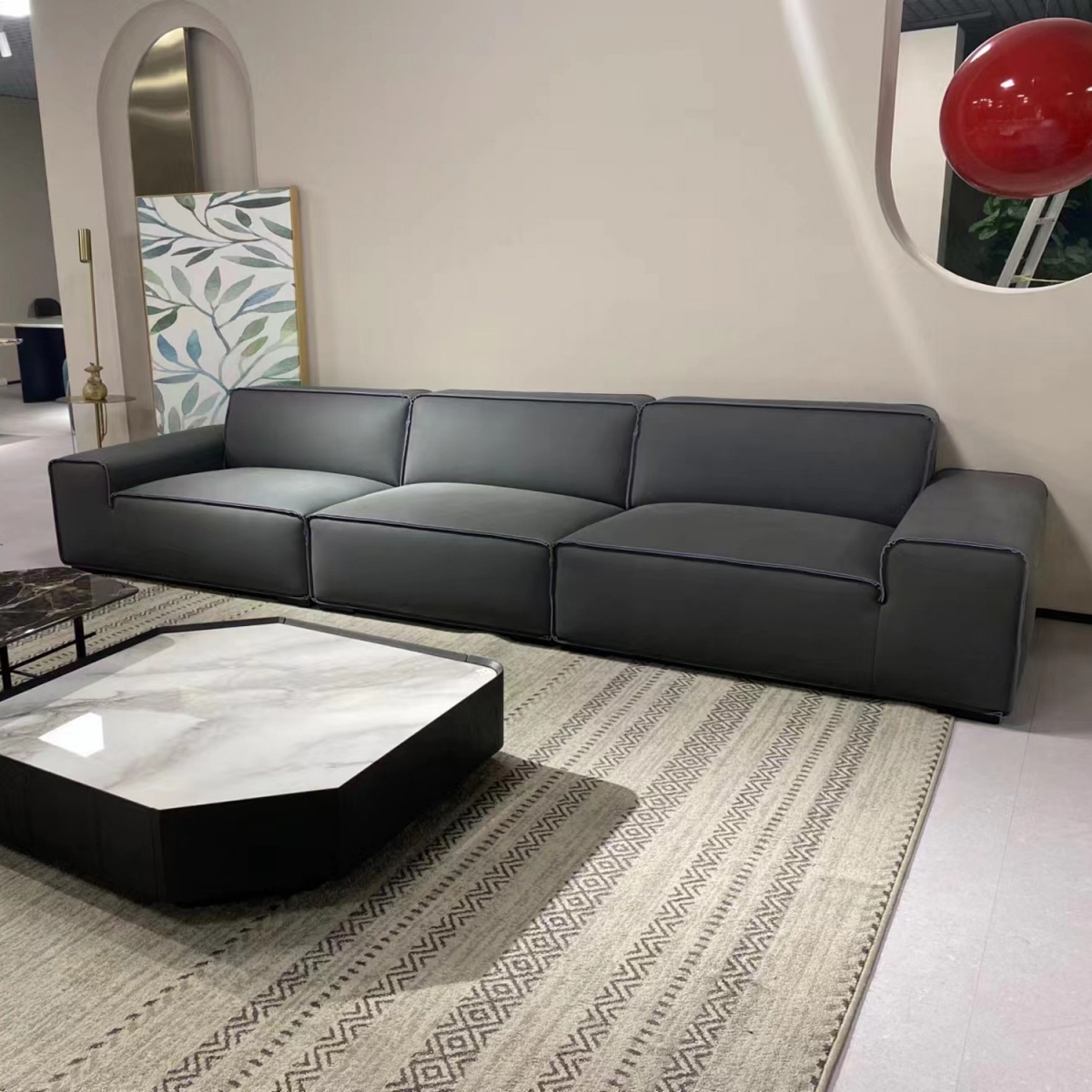 最新款沙發(fā)圖片，展現(xiàn)變化中的學(xué)習(xí)，自信與成就感的源泉