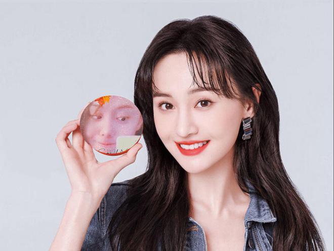 鄭爽2025最新動(dòng)態(tài)，蛻變之路，自信照亮未來(lái)成就展望