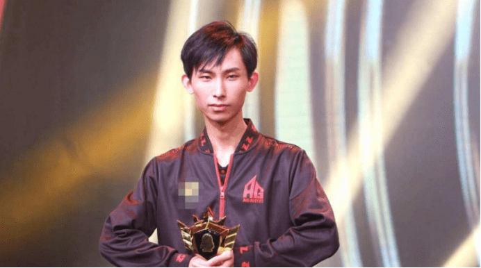 夢淚最新視頻，變化中的學(xué)習(xí)之旅，自信與成就感的起點(diǎn)