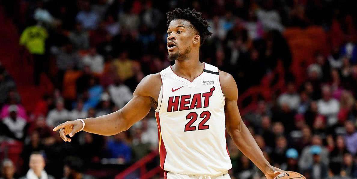 揭秘籃球巨星斯蒂芬·庫(kù)里最新合同金額，揭秘新篇章！