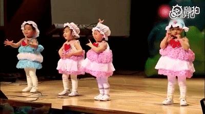 最新舞臺(tái)表演節(jié)目震撼登場(chǎng)，精彩演出令人陶醉！