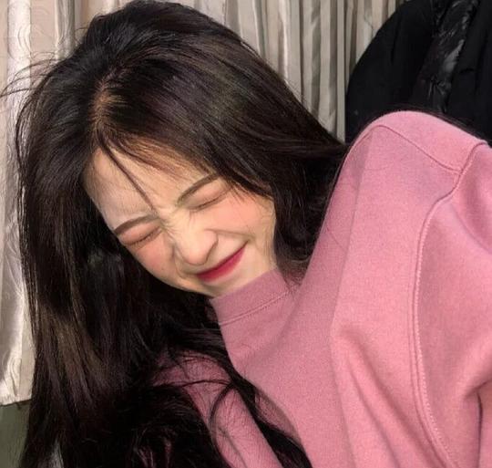 最新個(gè)性女生頭像，小巷深處的獨(dú)特風(fēng)尚風(fēng)采