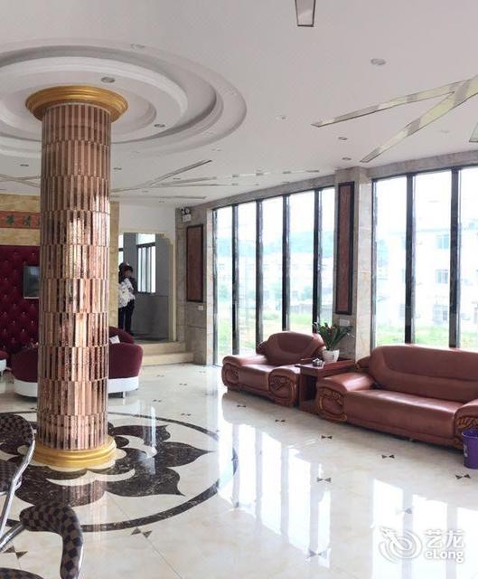 安慶華清池最新頭牌，時(shí)尚與休閑的完美交融