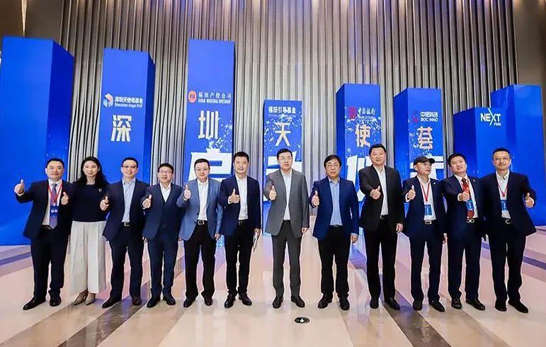 探索小巷獨特風(fēng)情小店，最新租房信息一網(wǎng)打盡！