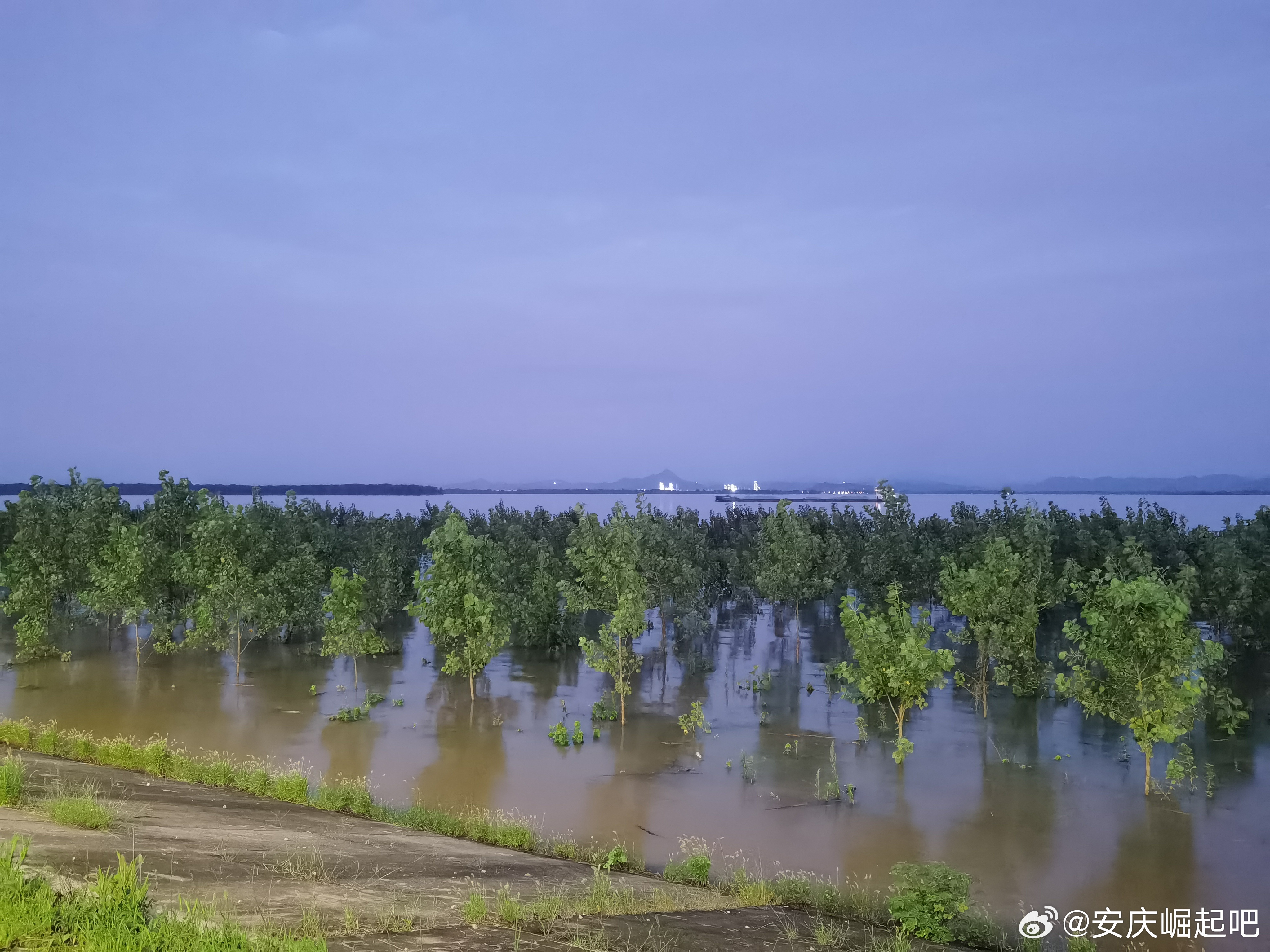 安慶洪水2025最新進(jìn)展，城市變遷中的精神力量展現(xiàn)