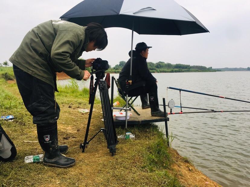 大毛最新釣魚視頻，釣魚技能進(jìn)階指南全解析